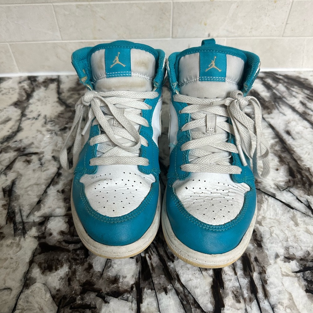 Nike Air Jordan Aqua High Tops